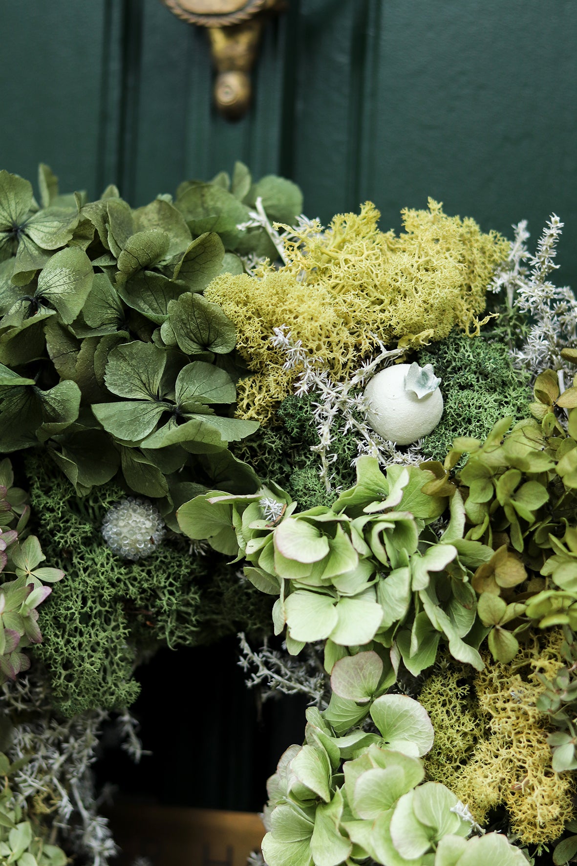 A table story - GRØN Jule dørkrans 2025