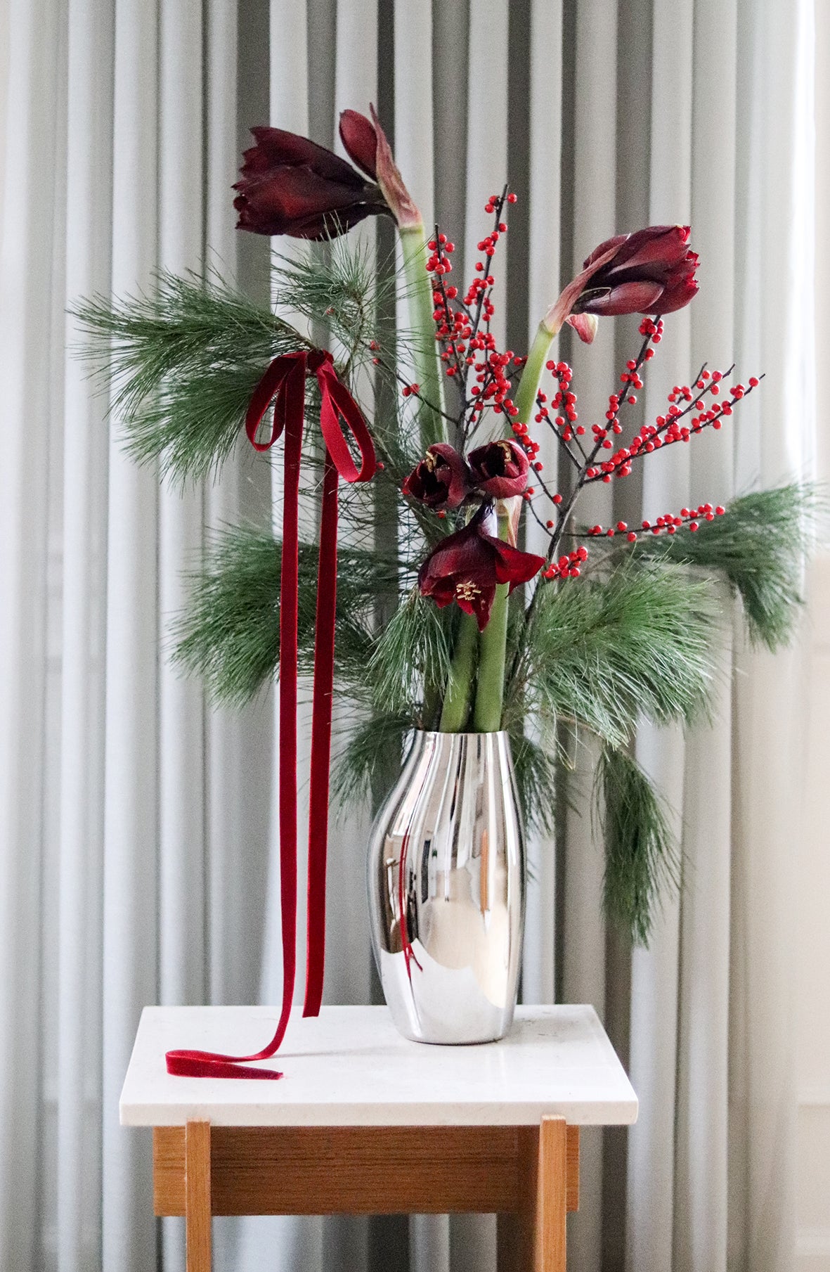 A table story - Høj julebuket